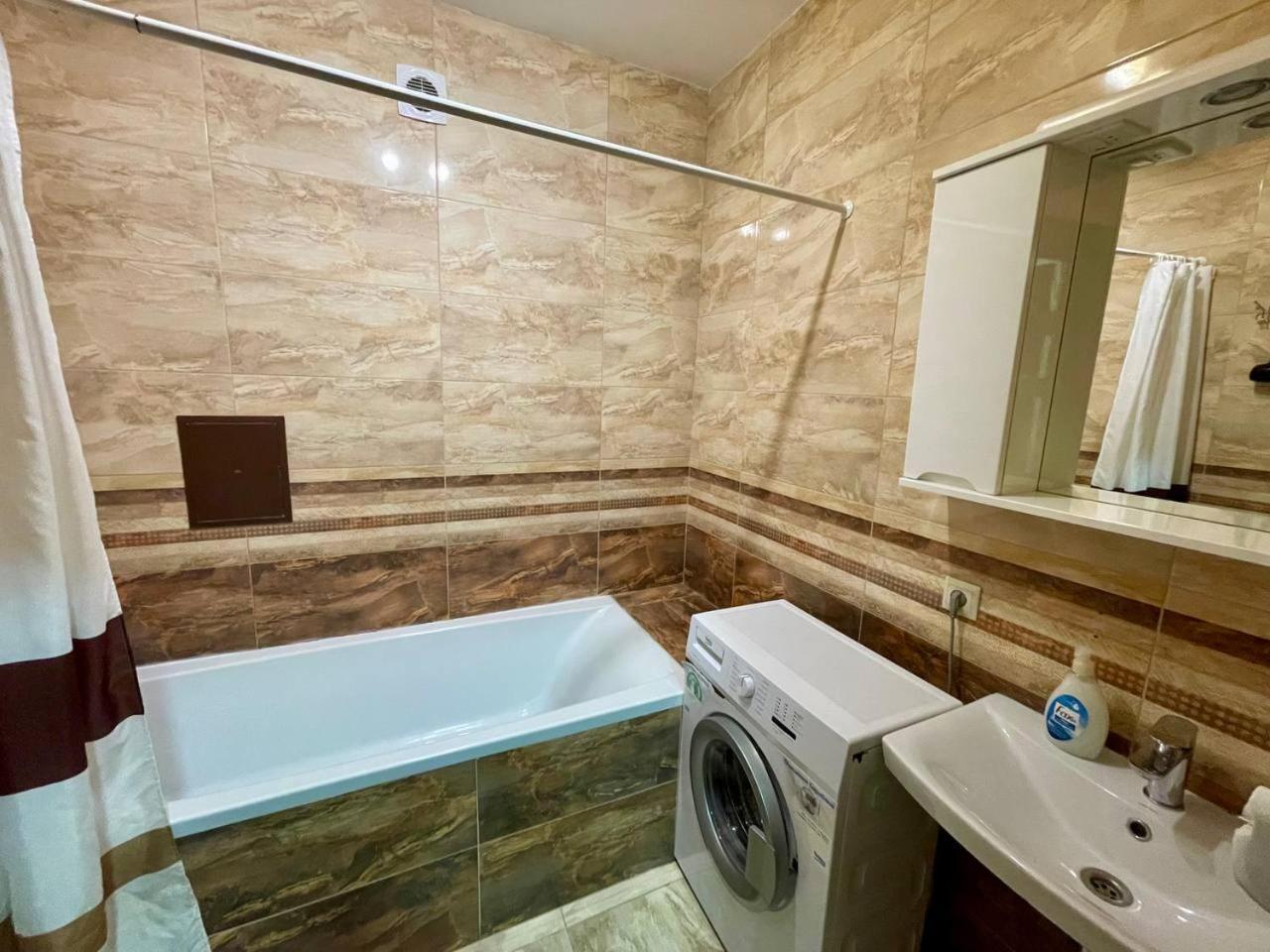 Apartments In Uzhgorod For You. Dış mekan fotoğraf